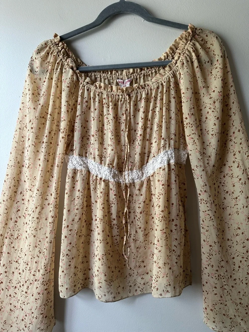 Guess Jeans Boho Peasant Blouse Cottagecore Whimsical Cream Lace Trim Size S - Picture 2 of 11